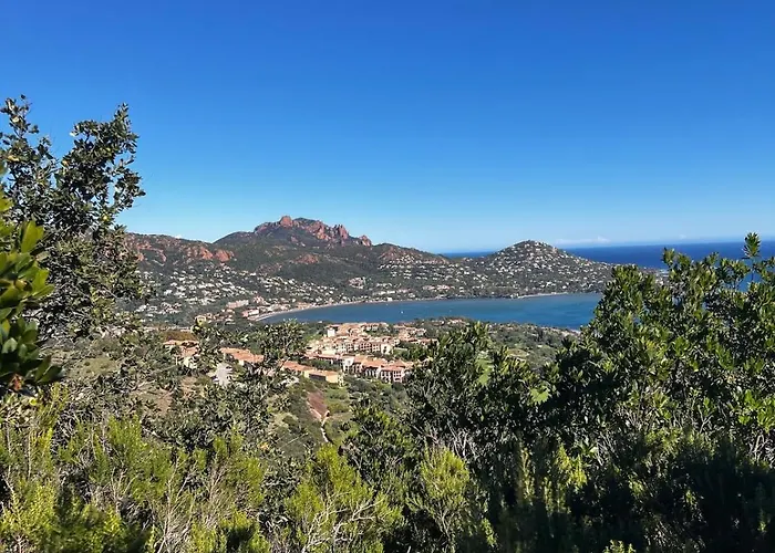 Nyaraló Traumhafte Mit Einzigartigen Meerblick